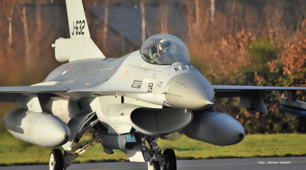 Lockheed F16