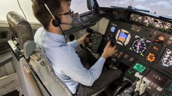 Boeing 737-800 static training