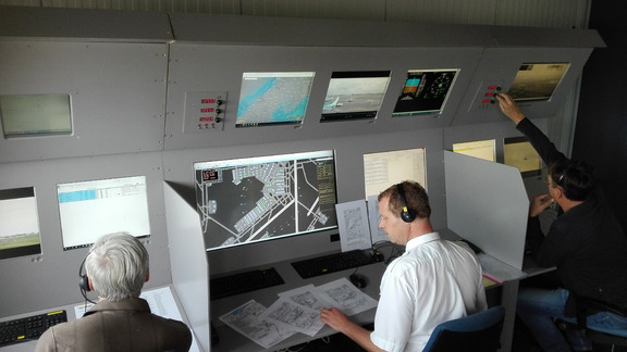 Simulador de control aéreo