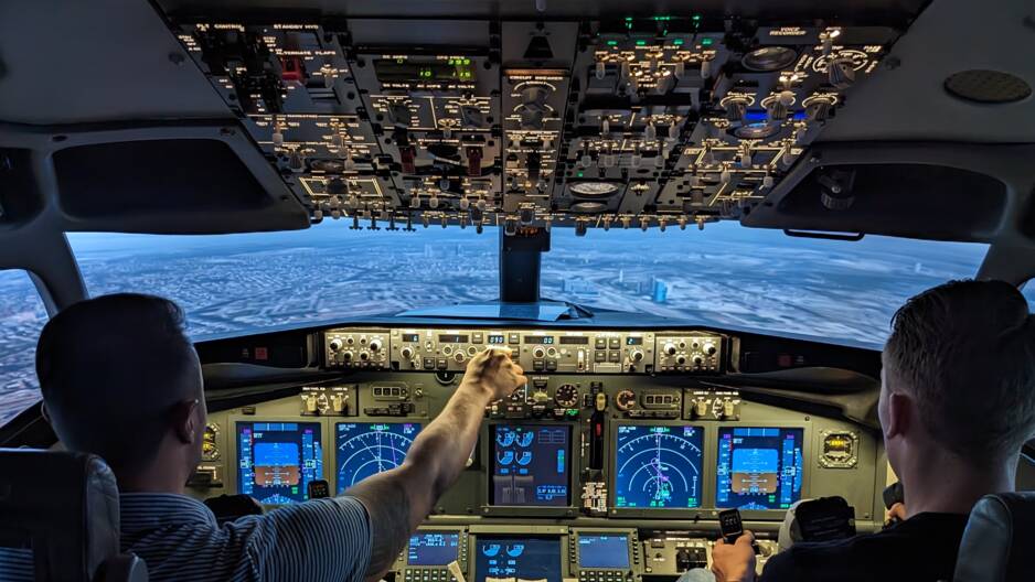 Boeing 737-800 static training Schiphol